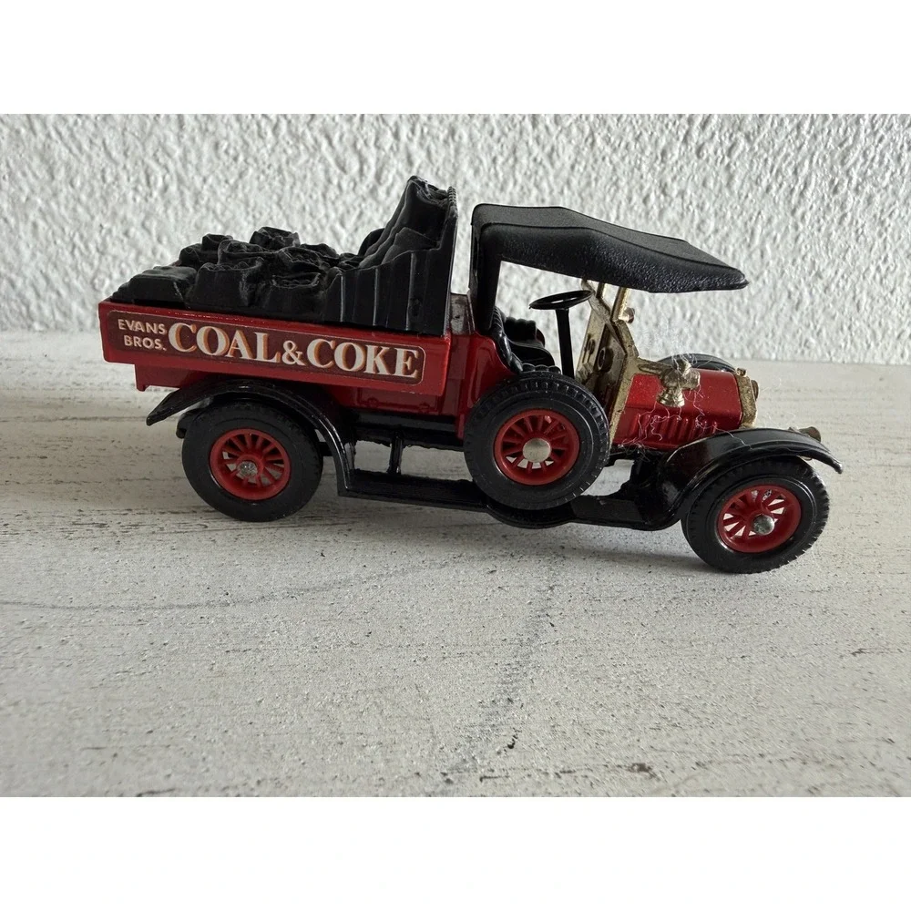Matchbox Models of Yesteryear Y-13 1918 Crossley Coal Truck Evans Bros. 1:47